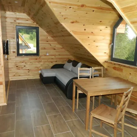 Sowiogorska Ostoja Lägenhet *