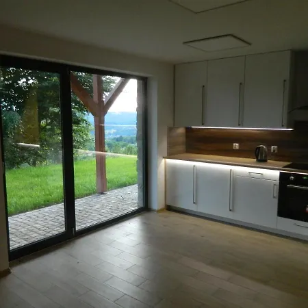 Sowiogorska Ostoja Lägenhet *