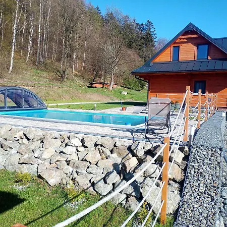 Sowiogorska Ostoja Lägenhet