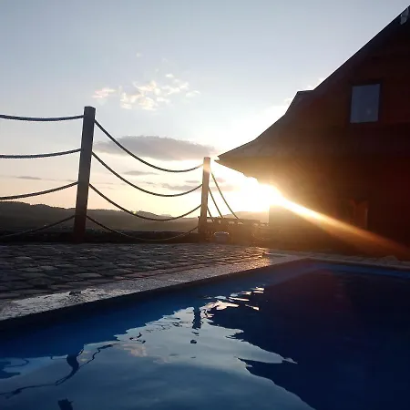 Sowiogorska Ostoja 아파트 Jugów