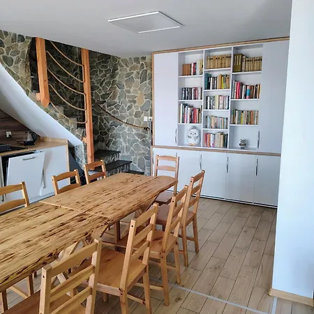 Sowiogorska Ostoja 아파트